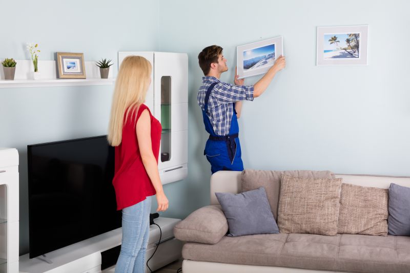 Picture Hanging detail